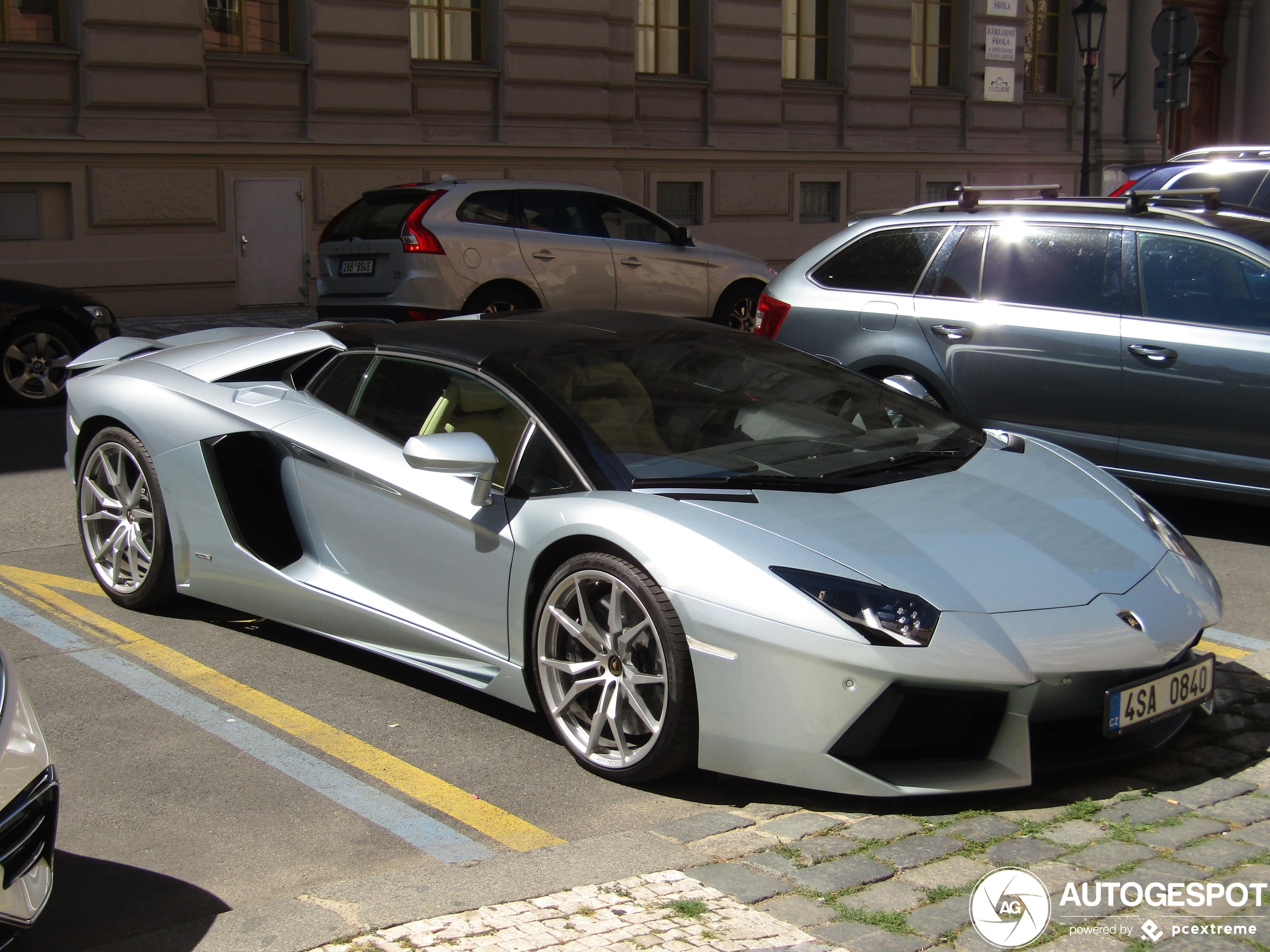 Lamborghini Aventador LP700-4 Roadster