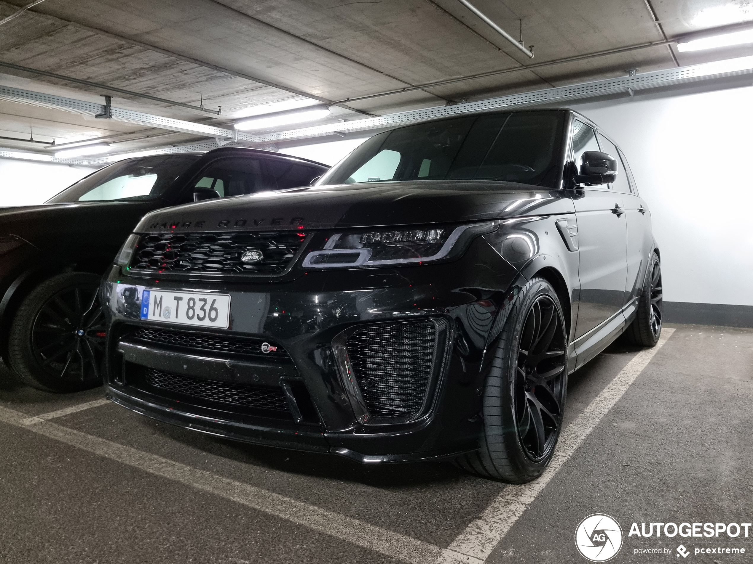 Land Rover Range Rover Sport SVR 2018 Carbon Edition