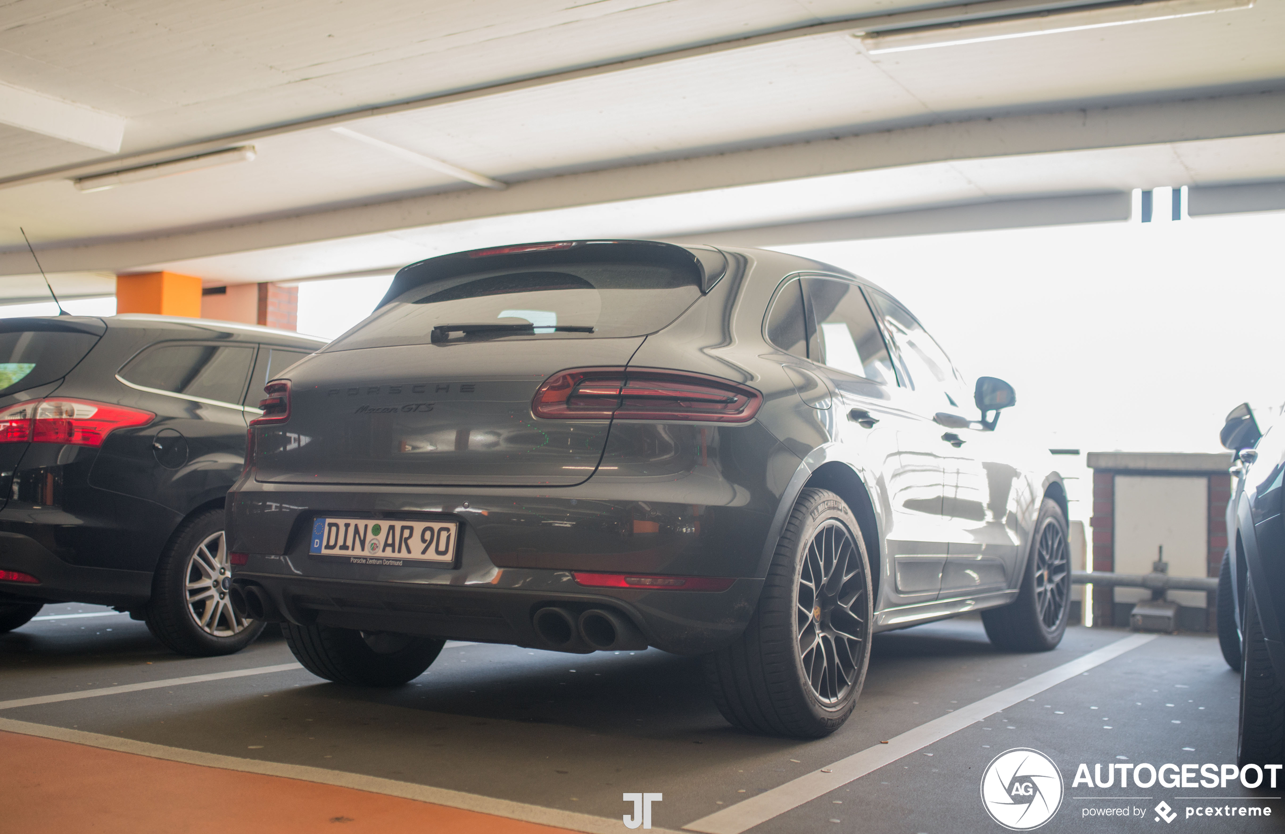 Porsche 95B Macan GTS