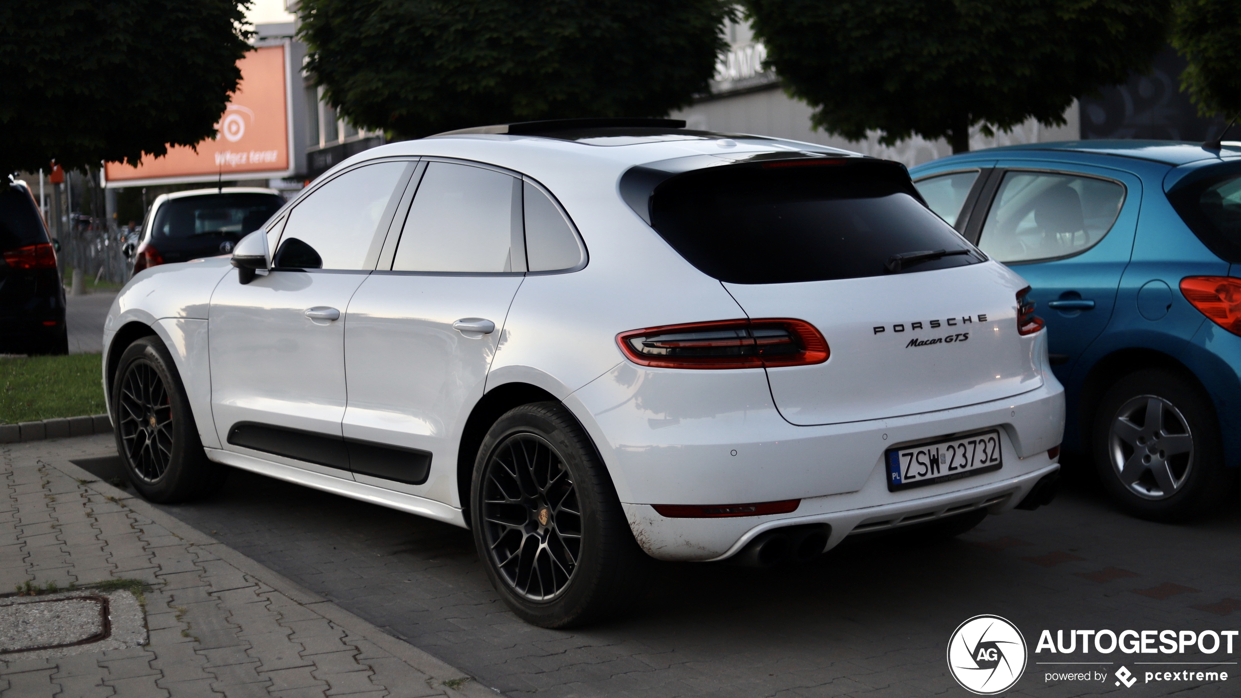 Porsche 95B Macan GTS