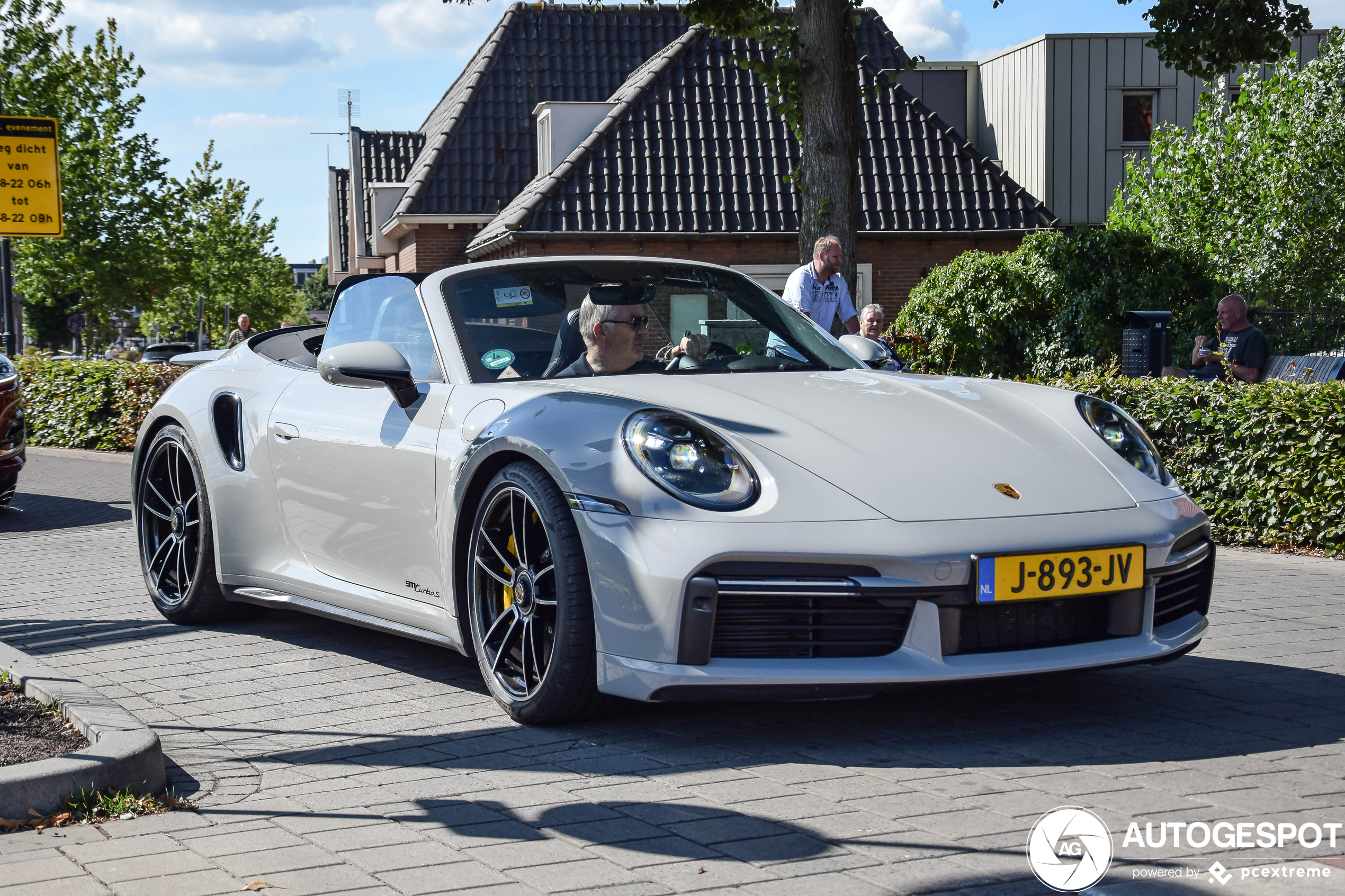 Porsche 992 Turbo S Cabriolet