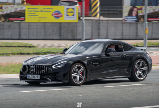 Mercedes-AMG GT C C190 2019