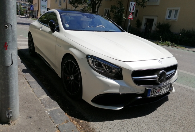 Mercedes-AMG S 63 Coupé C217