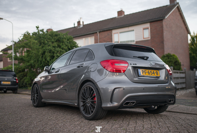 Mercedes-Benz A 45 AMG