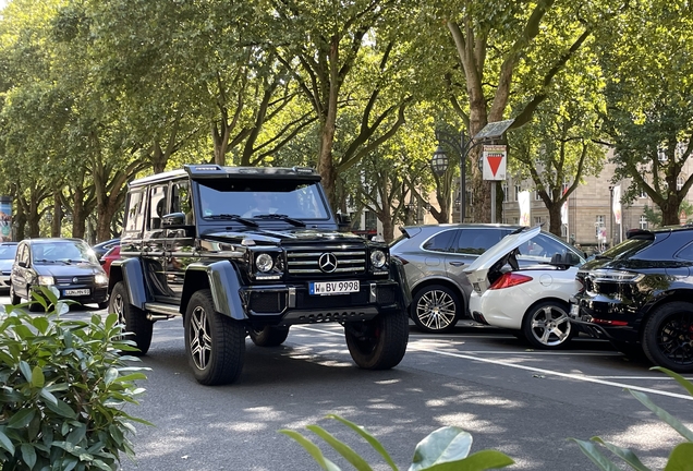 Mercedes-Benz G 500 4X4²