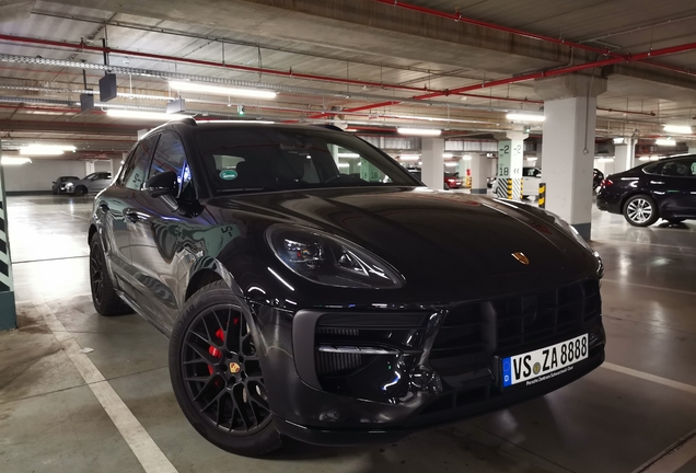 Porsche 95B Macan GTS MkII