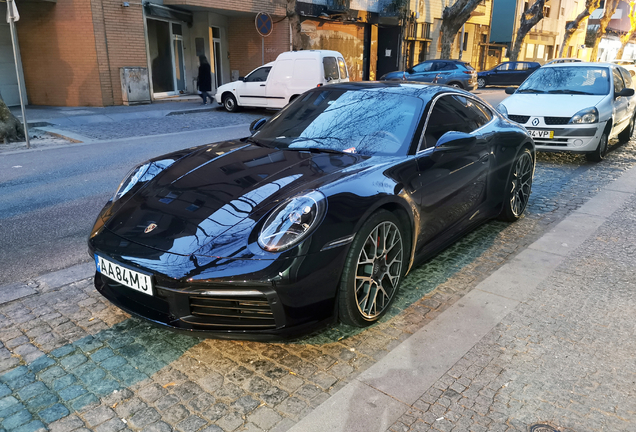 Porsche 992 Carrera S