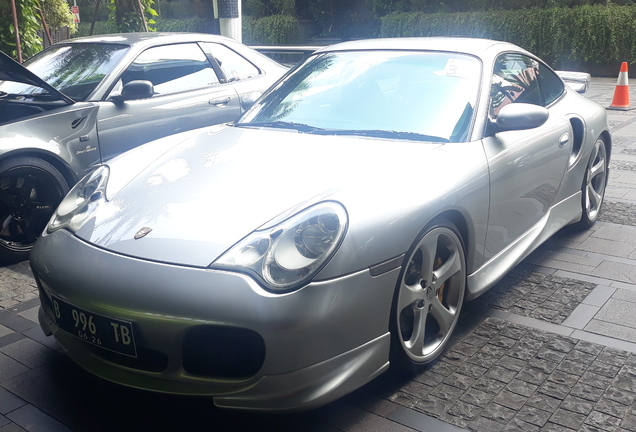 Porsche 996 Turbo