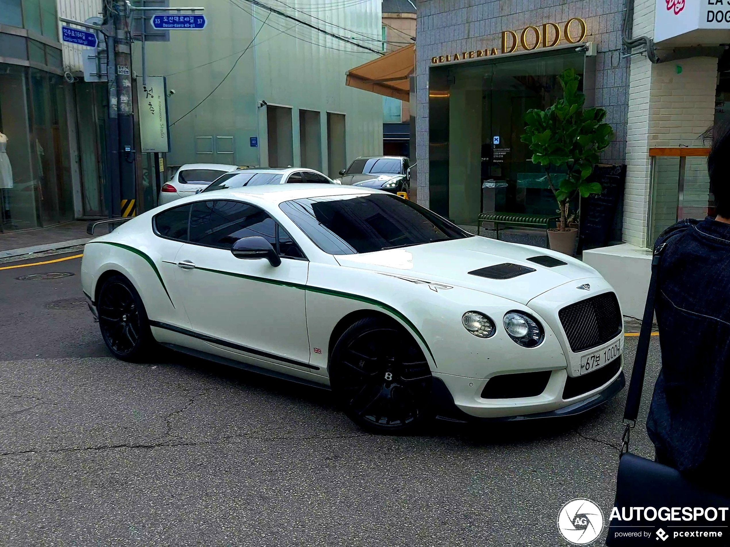 Bentley Continental GT3-R