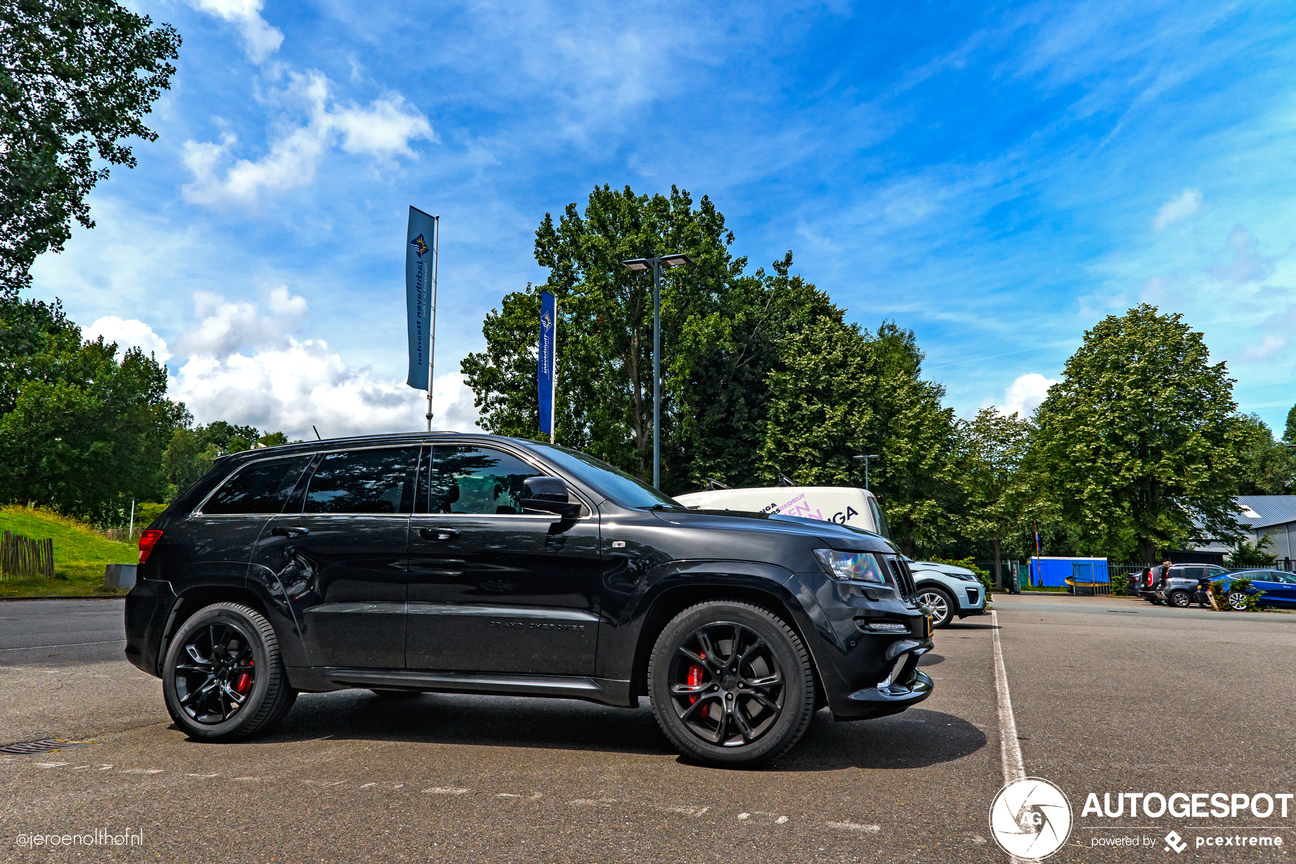 Jeep Grand Cherokee SRT-8 2012