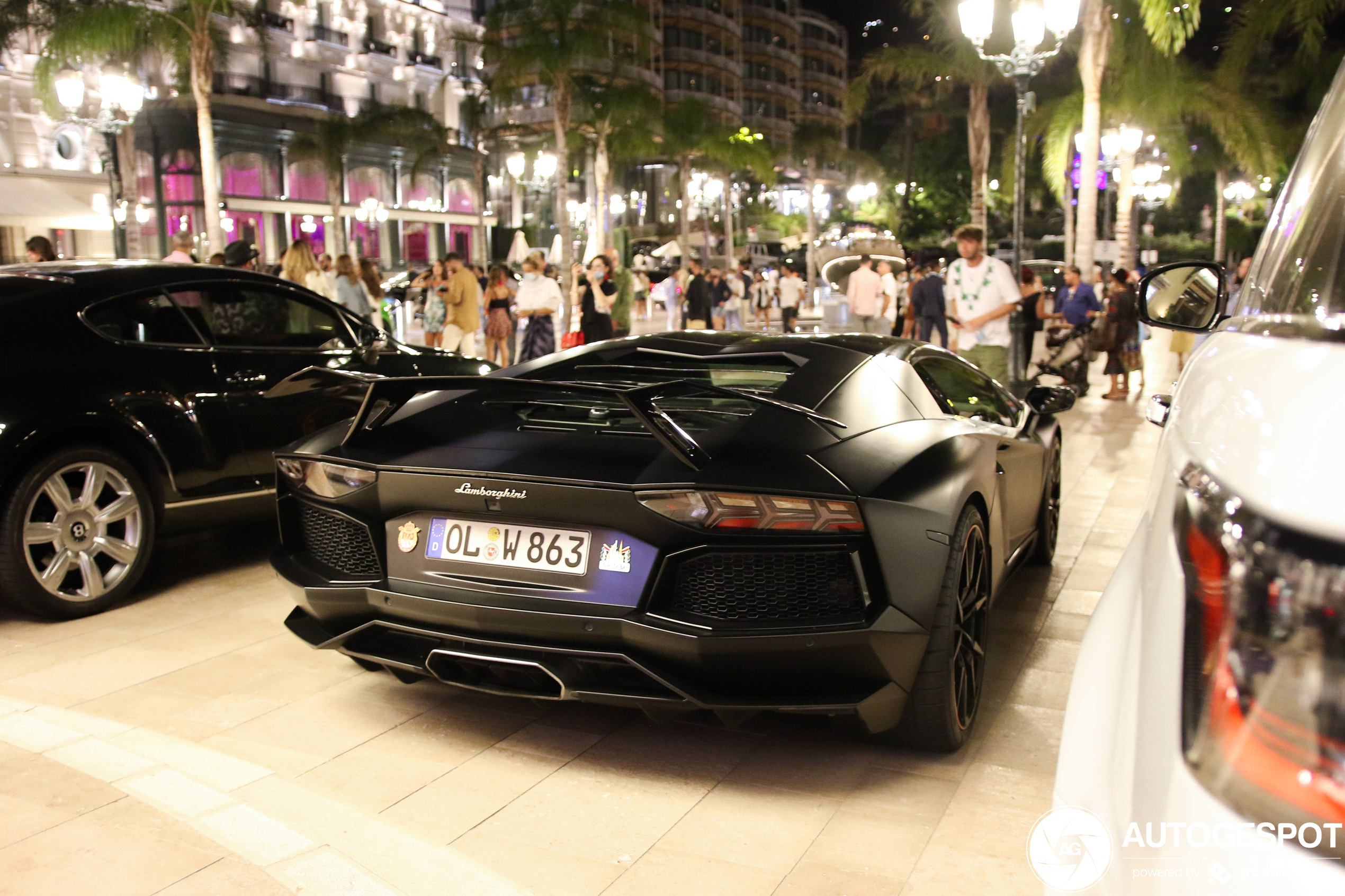 Lamborghini Aventador LP700-4