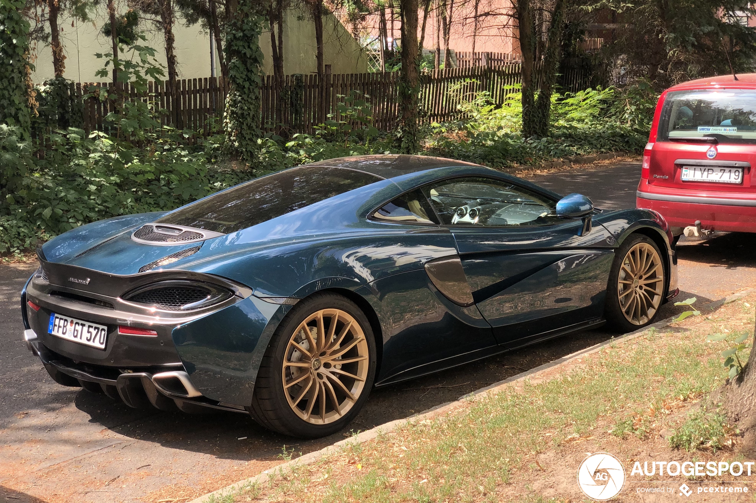 McLaren 570GT