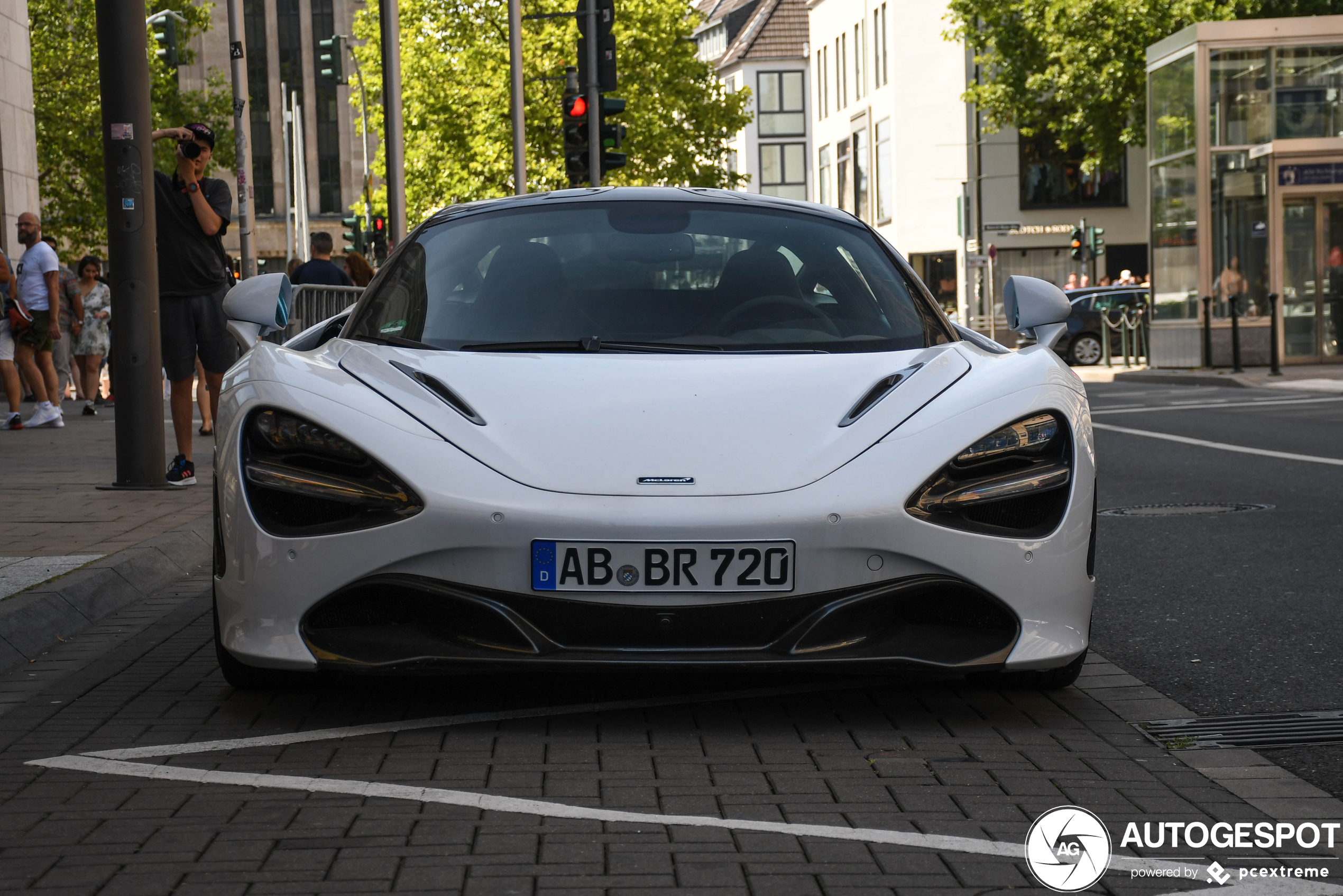 McLaren 720S