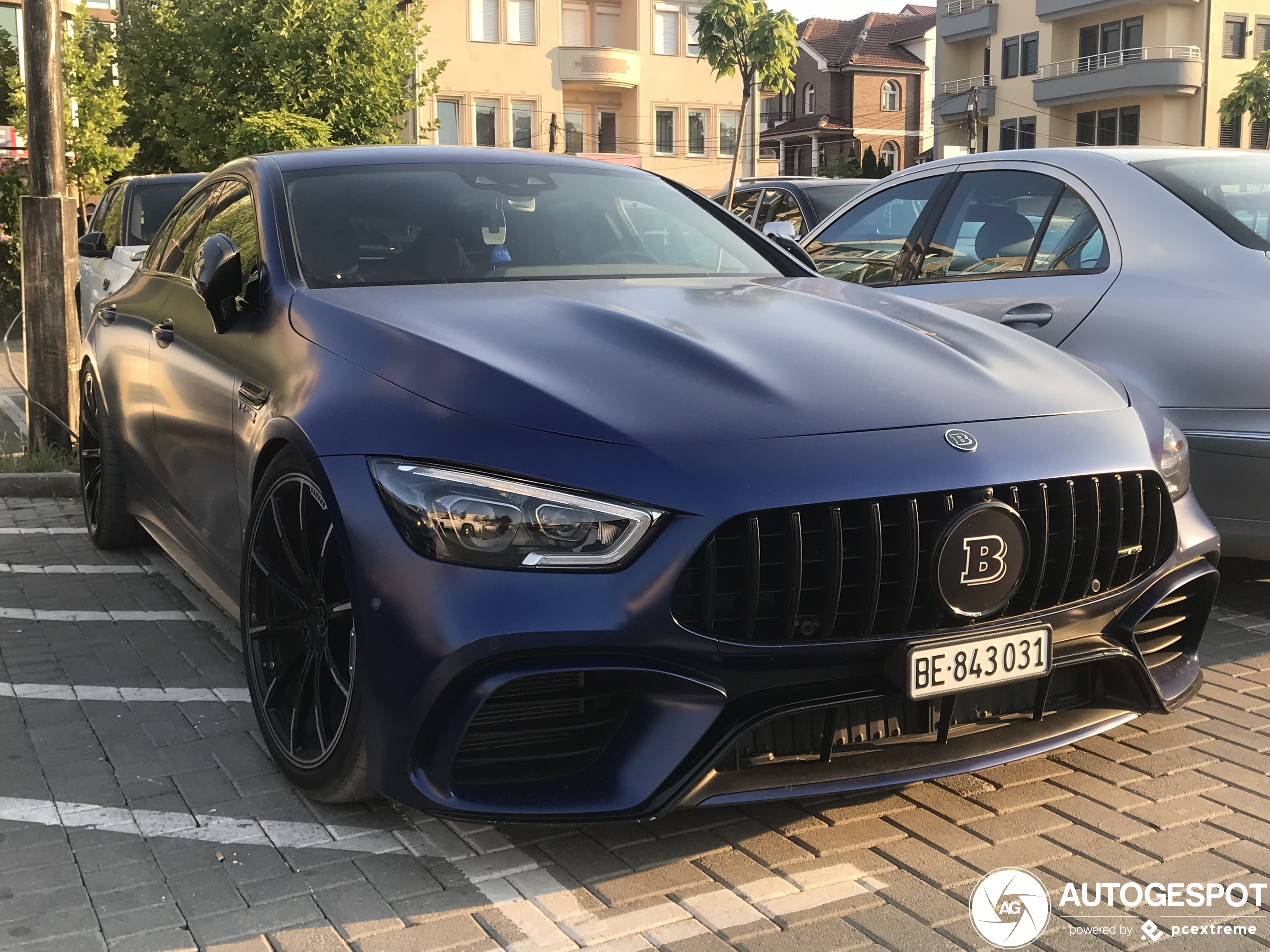 Mercedes-AMG GT 63 S X290