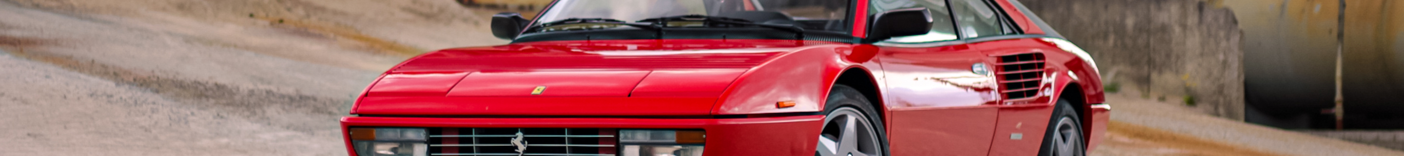 Ferrari Mondial 3.2