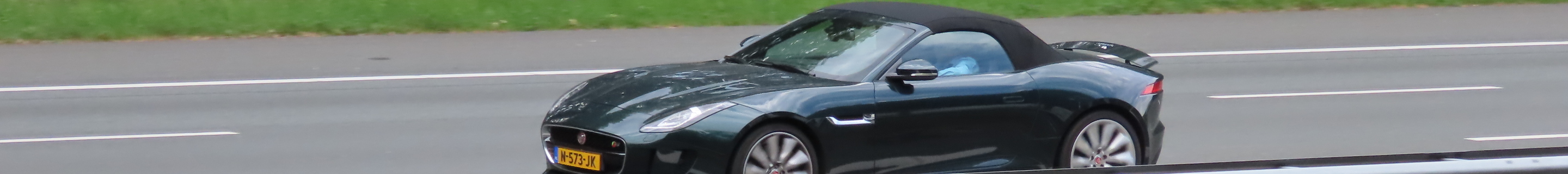 Jaguar F-TYPE S AWD Convertible