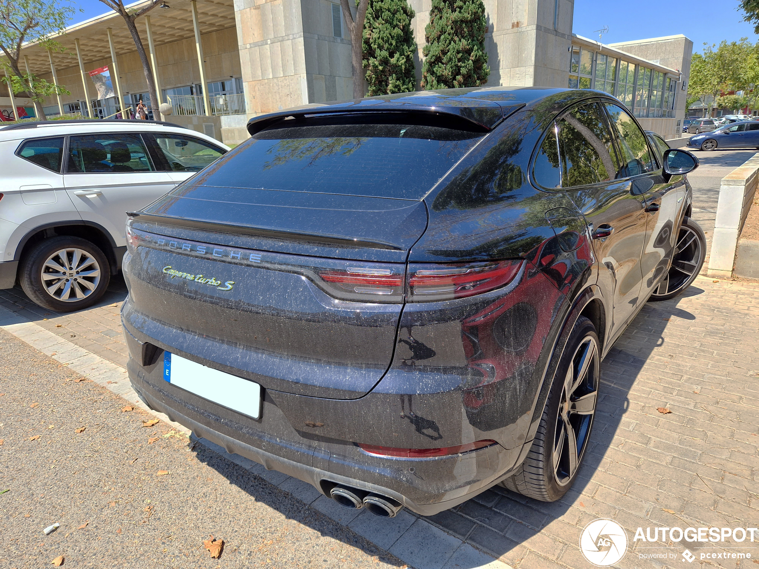 Porsche Cayenne Coupé Turbo S E-Hybrid