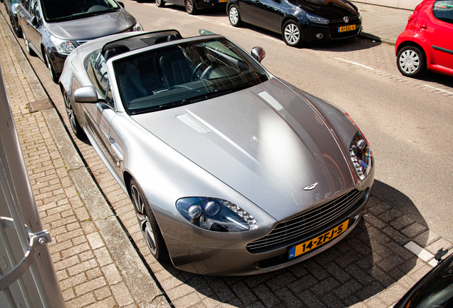 Aston Martin V8 Vantage Roadster