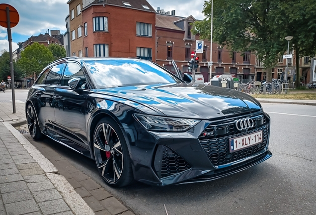 Audi RS6 Avant C8