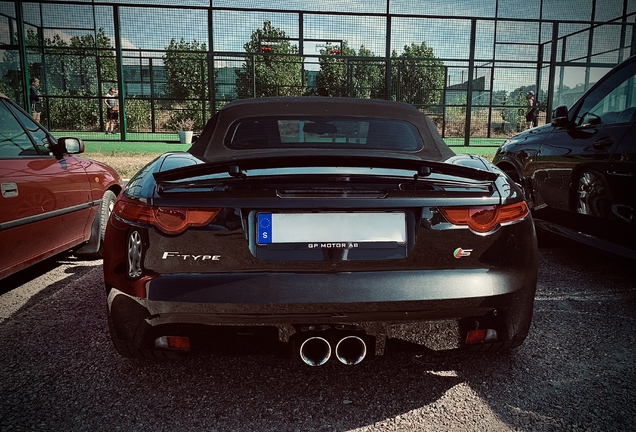 Jaguar F-TYPE S Convertible