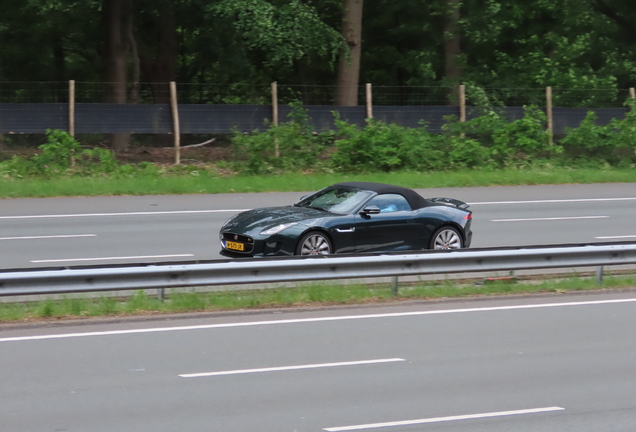 Jaguar F-TYPE S AWD Convertible