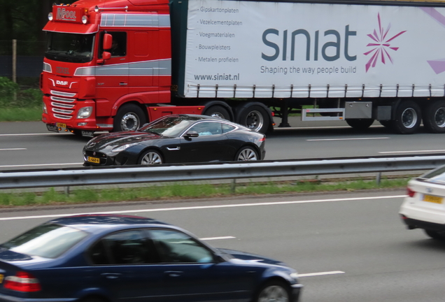 Jaguar F-TYPE S Coupé