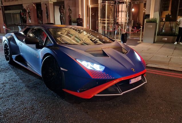 Lamborghini Huracán LP640-2 STO