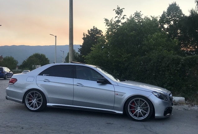 Mercedes-Benz E 63 AMG S W212