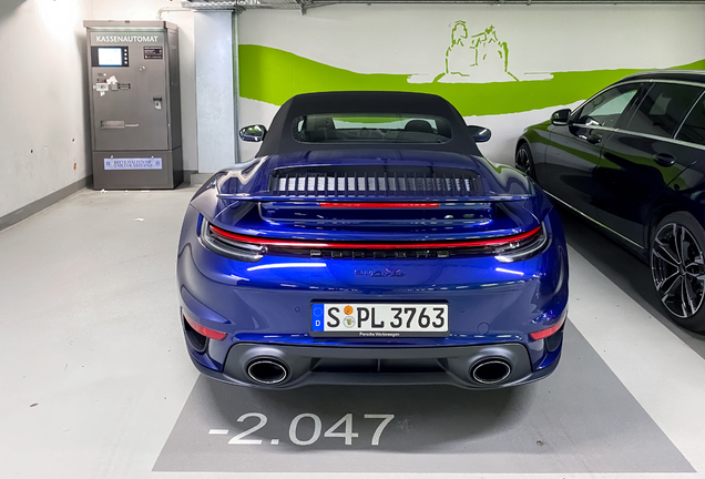 Porsche 992 Turbo Cabriolet