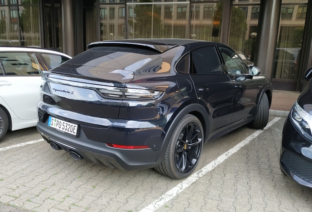 Porsche Cayenne Coupé Turbo S E-Hybrid