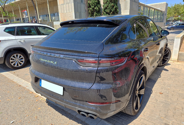 Porsche Cayenne Coupé Turbo S E-Hybrid