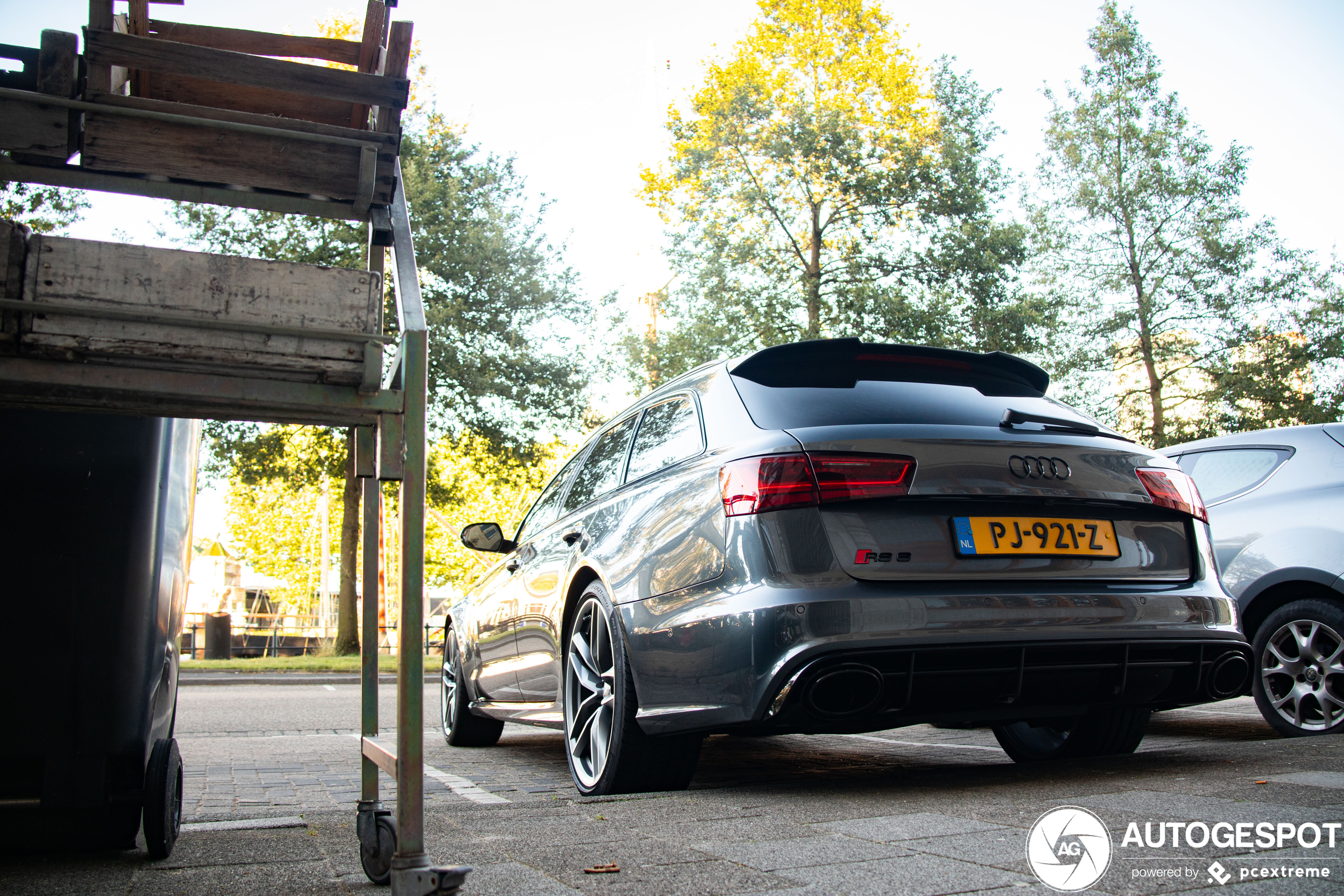 Audi RS6 Avant C7 2015