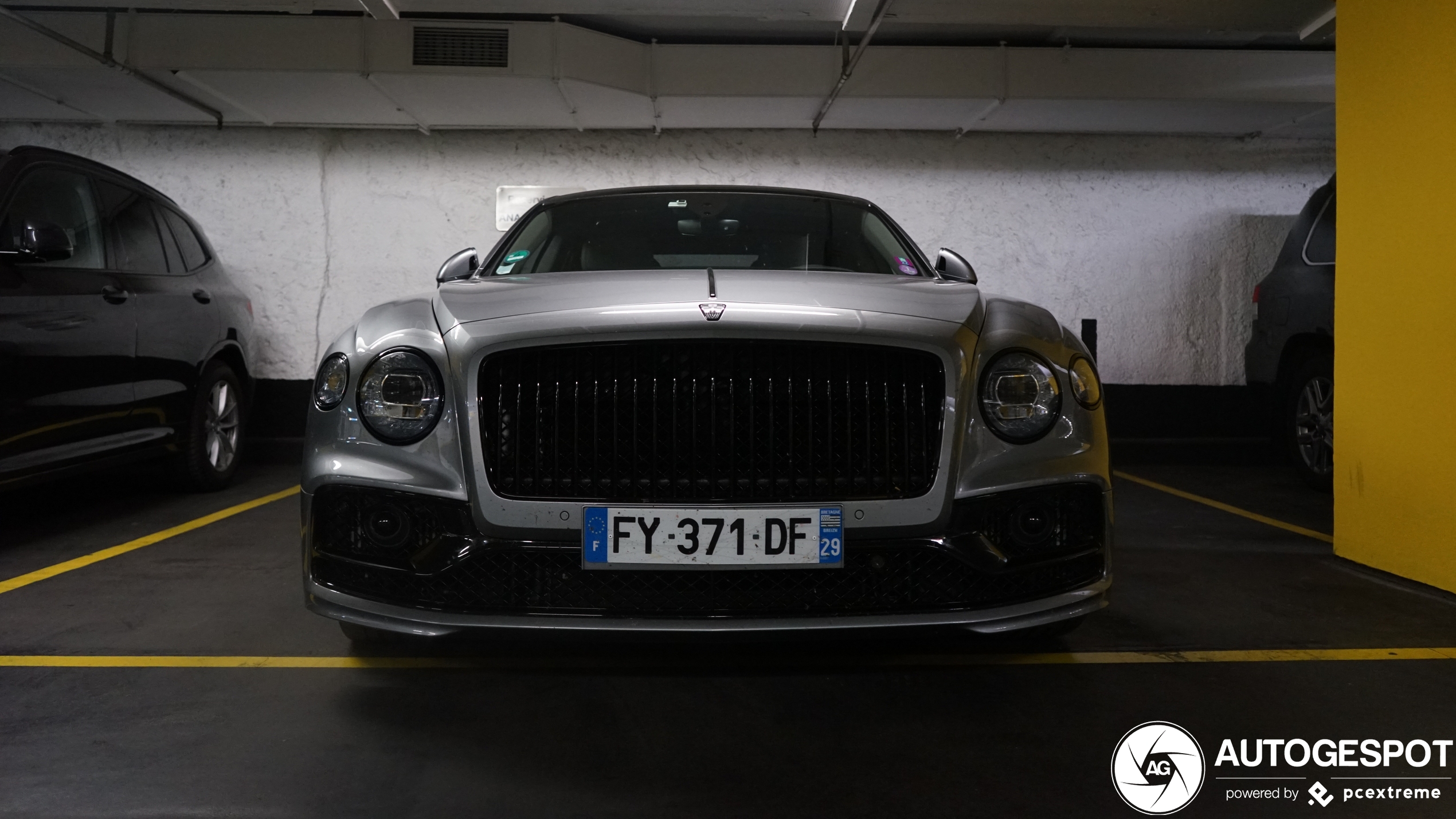 Bentley Flying Spur V8 2021 First Edition