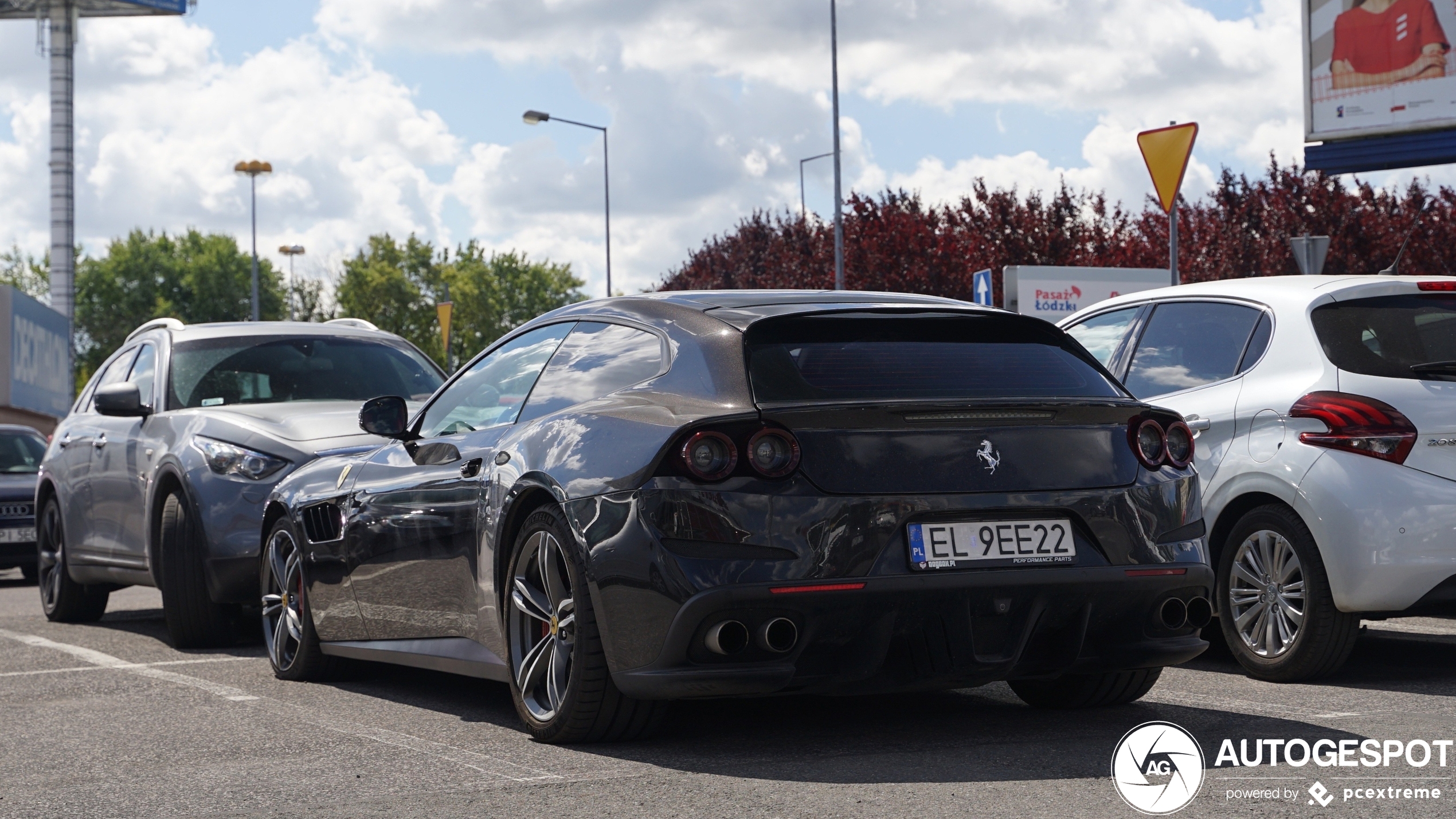 Ferrari GTC4Lusso