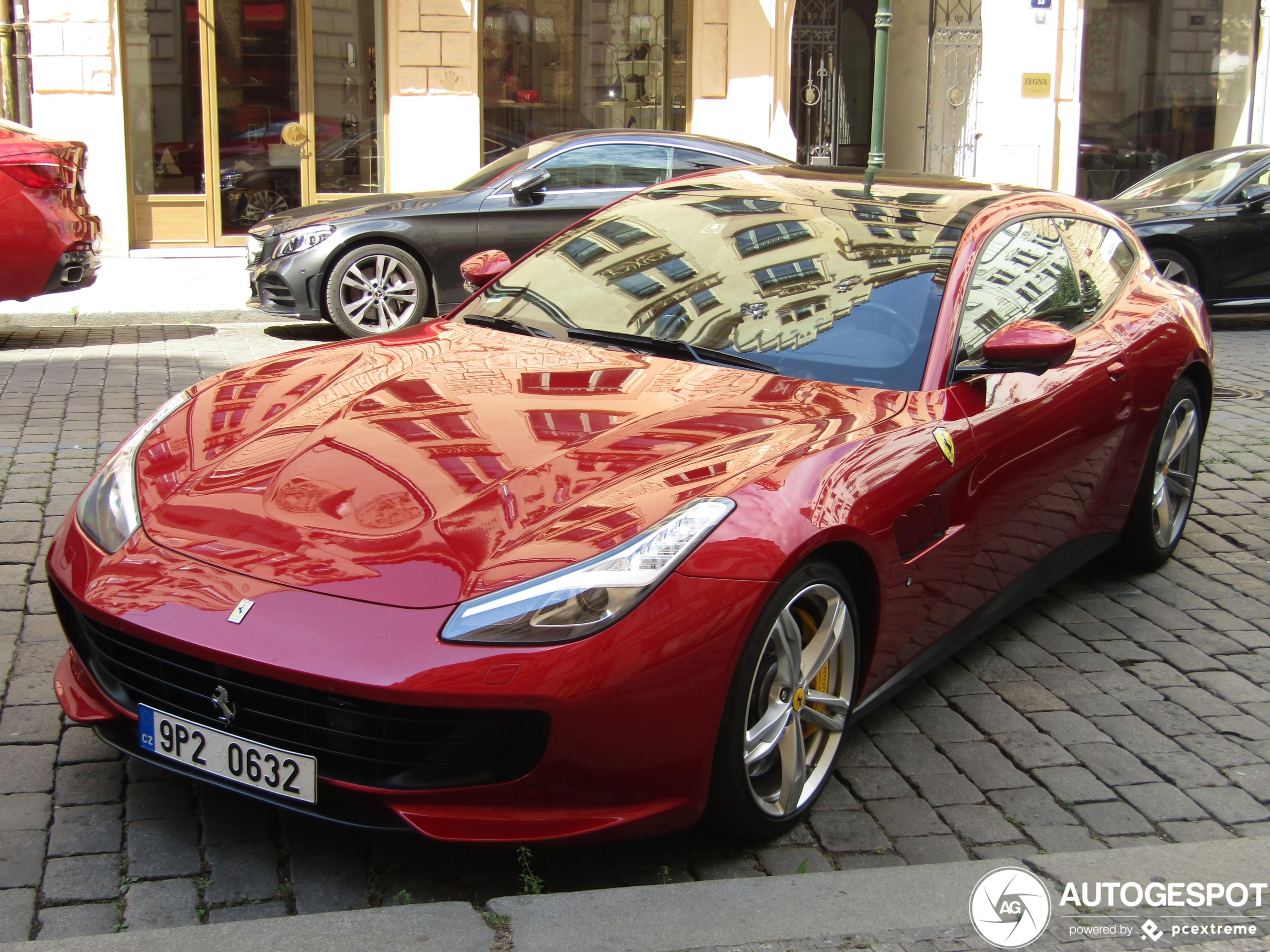 Ferrari GTC4Lusso