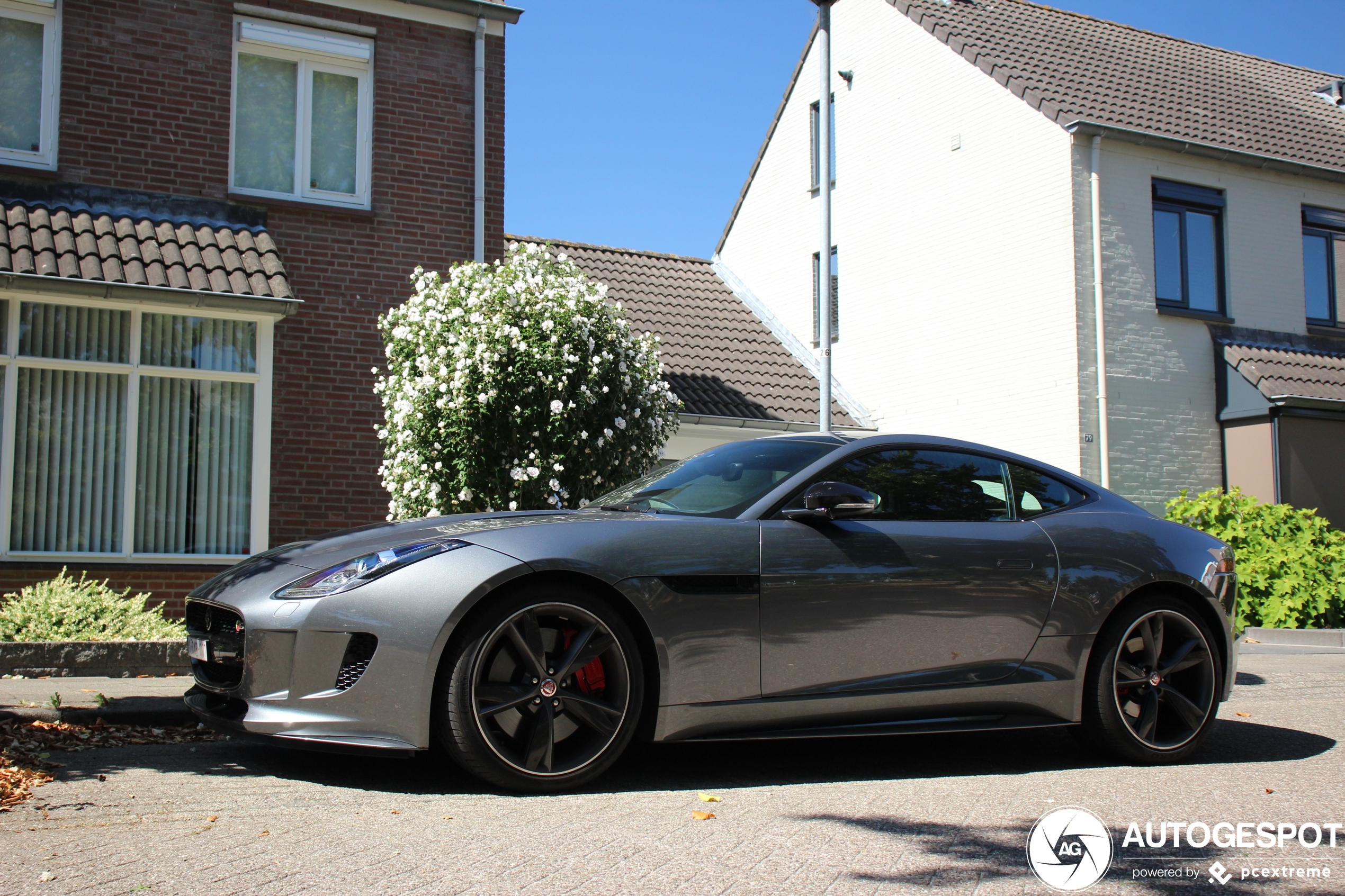 Jaguar F-TYPE S Coupé