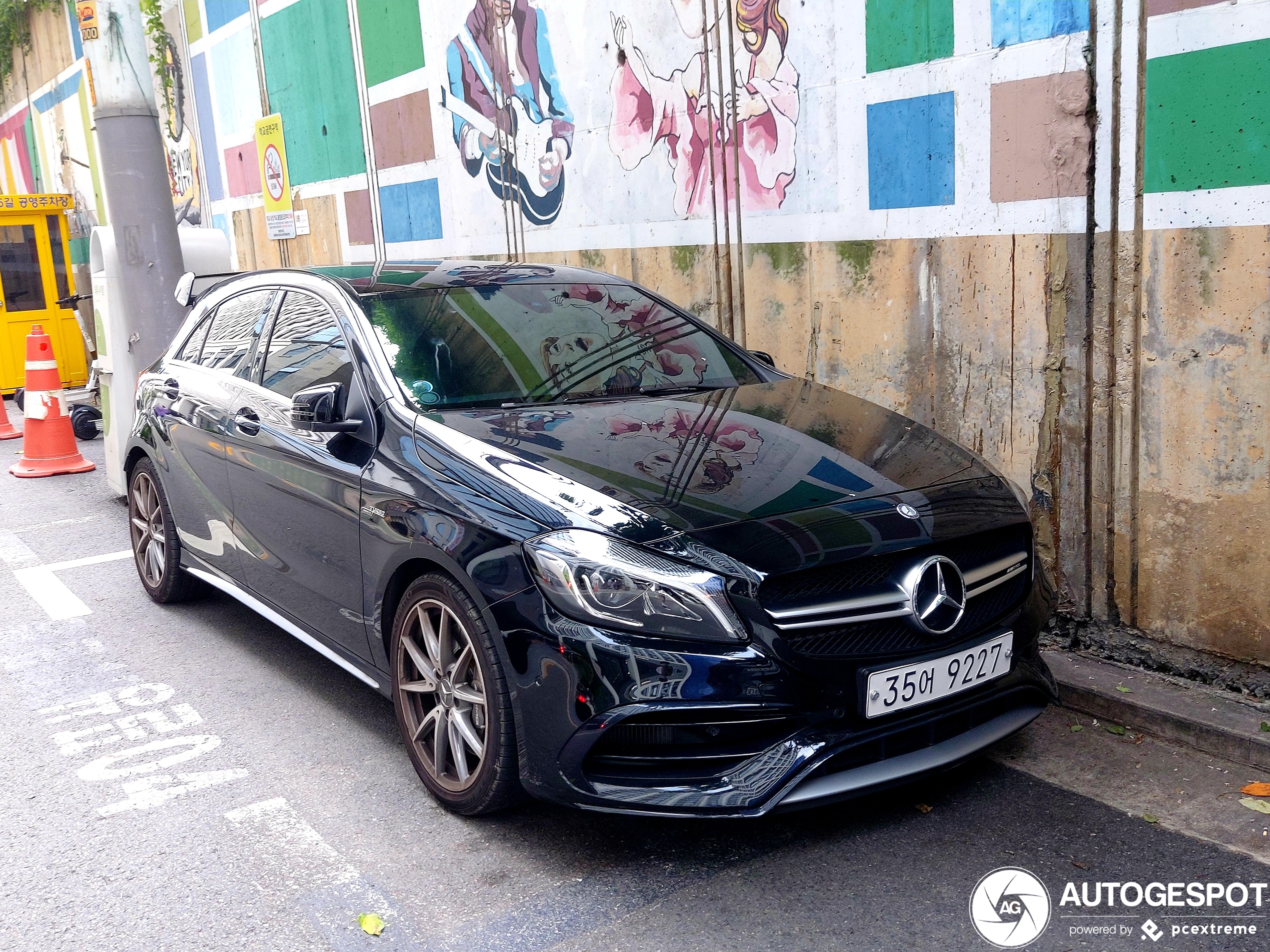 Mercedes-AMG A 45 W176 2015