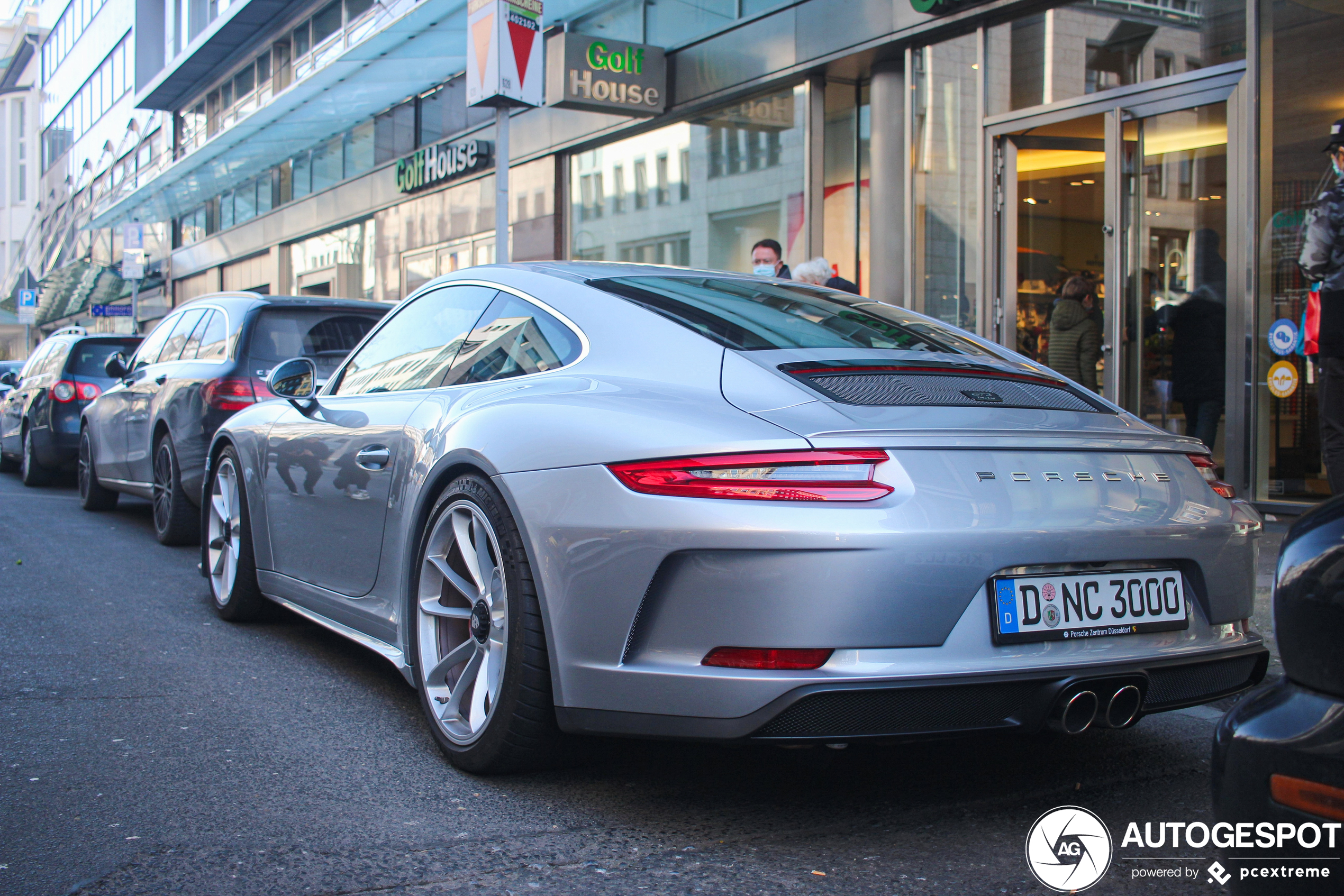 Porsche 991 GT3 Touring