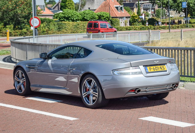 Aston Martin DB9 LM