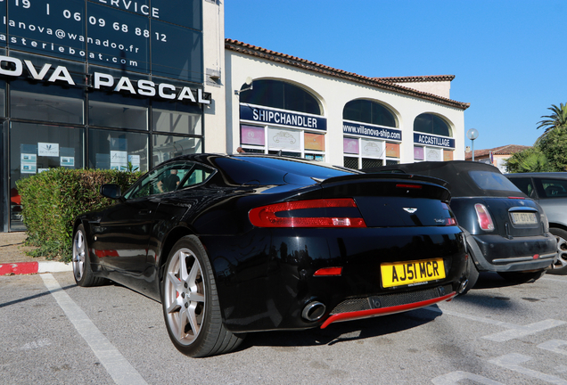 Aston Martin V8 Vantage