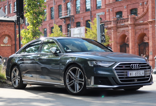 Audi S8 D5