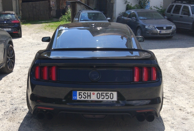 Ford Mustang GT 2015