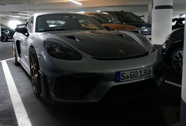 Porsche 718 Cayman GT4 RS Weissach Package