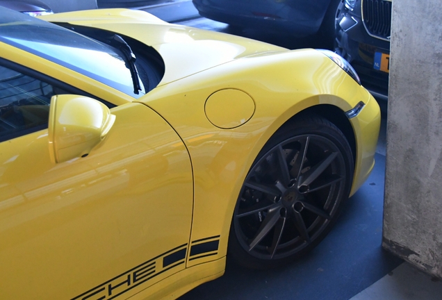 Porsche 992 Carrera 4S Cabriolet