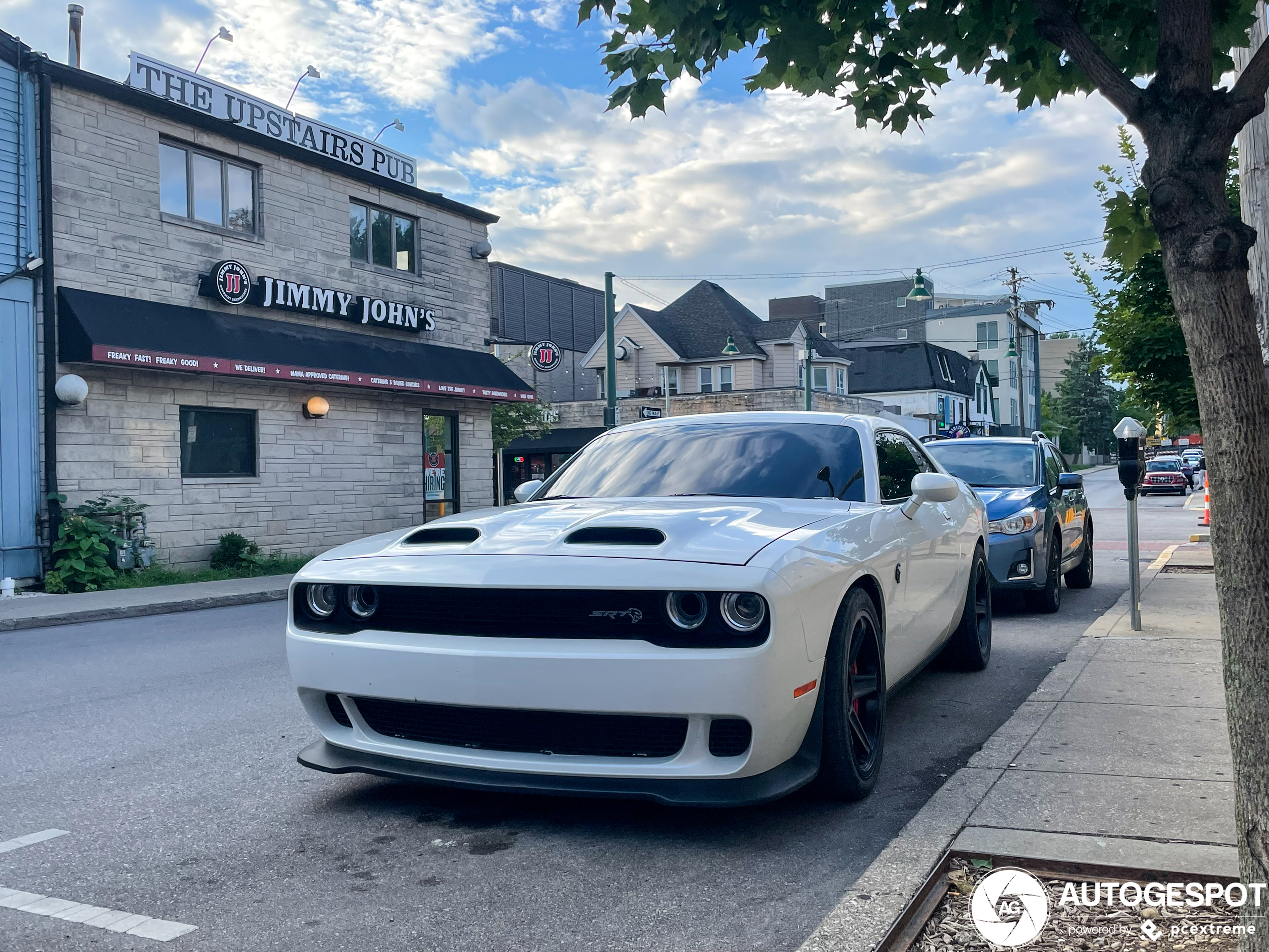 Dodge Challenger SRT Hellcat