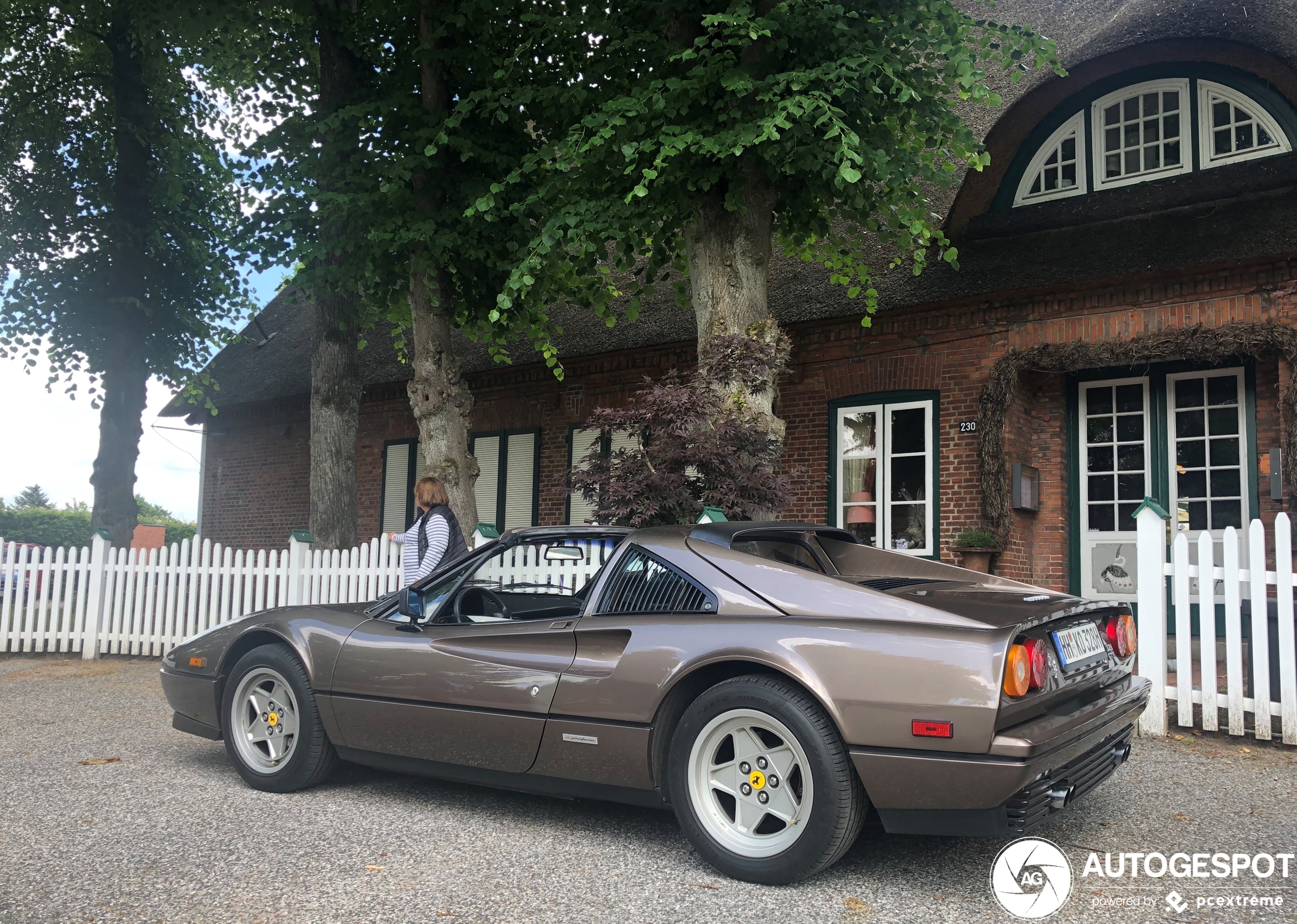 Ferrari 328 GTS