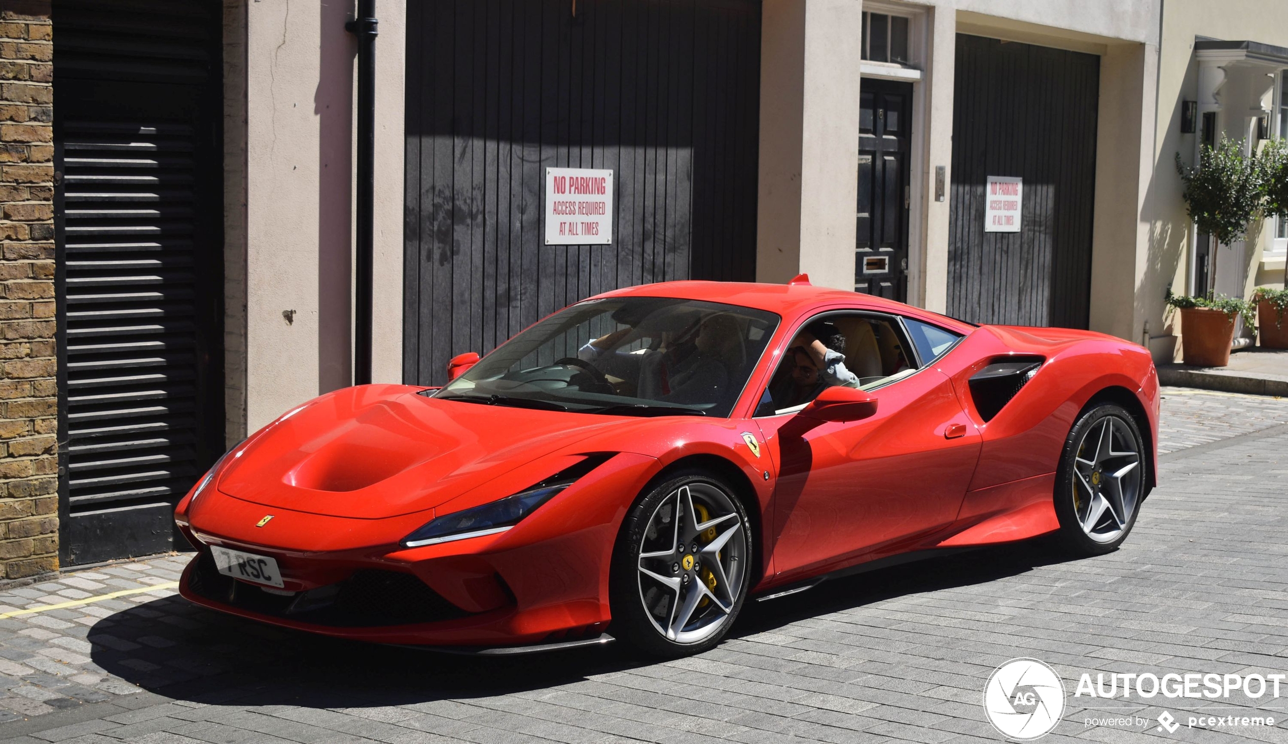 Ferrari F8 Tributo