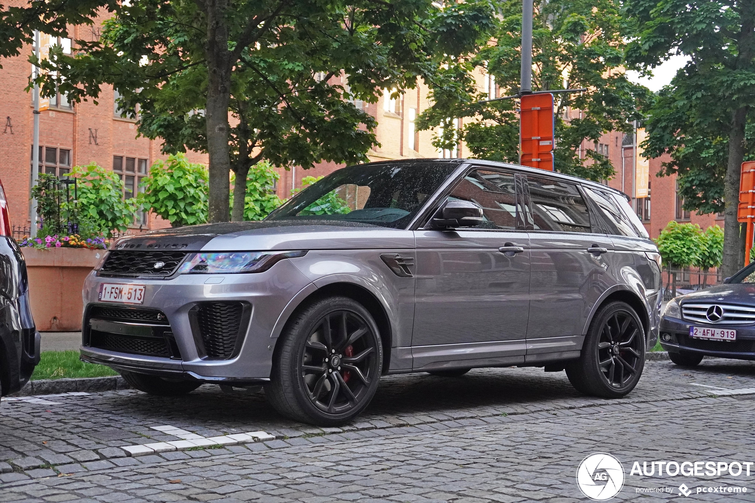 Land Rover Range Rover Sport SVR 2018 Carbon Edition