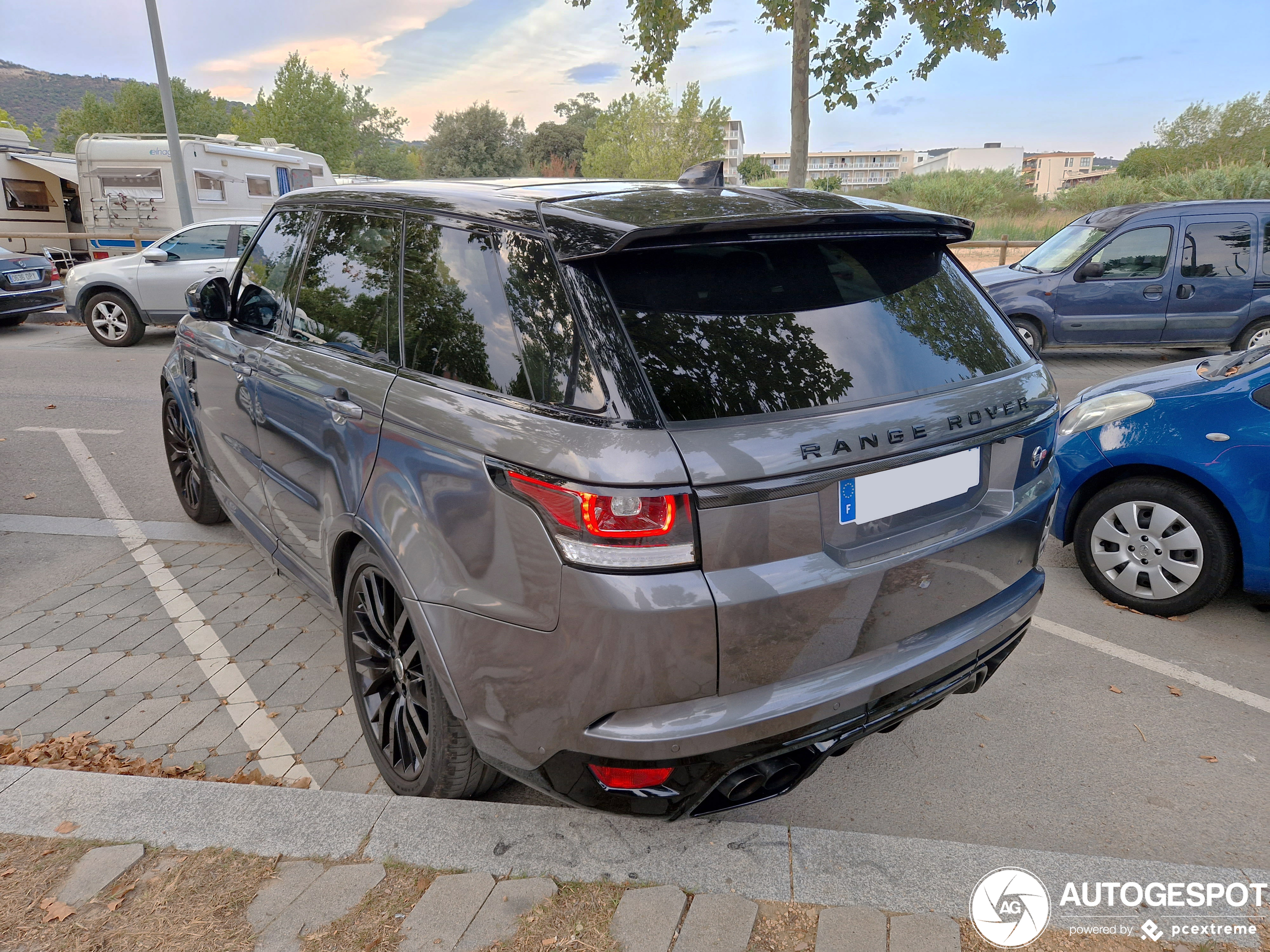 Land Rover Range Rover Sport SVR