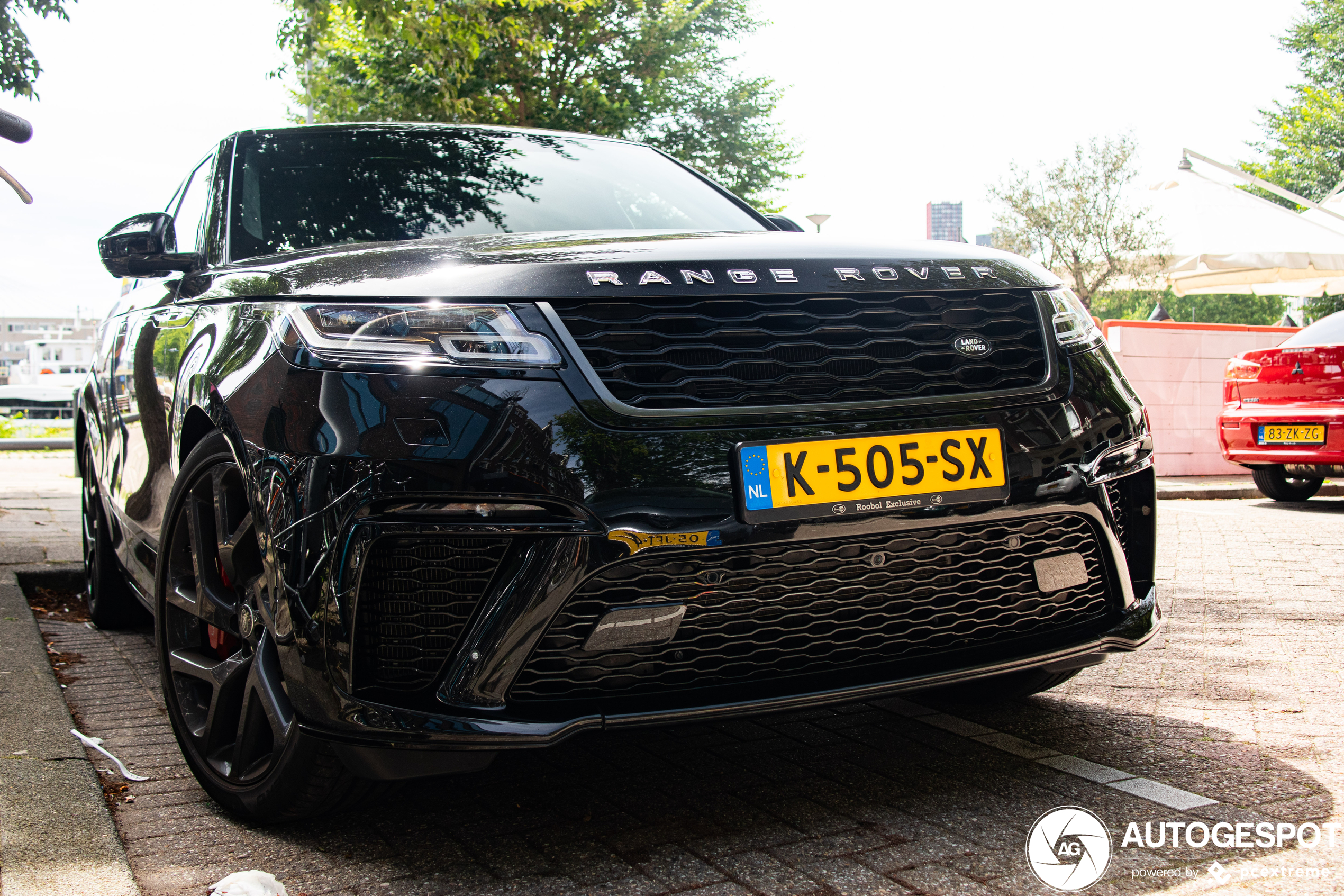 Land Rover Range Rover Velar SVAutobiography